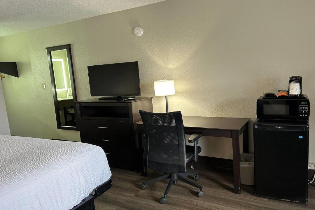 Photo of Bedroom in Garden City
