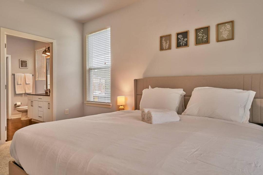 Photo of Bedroom in Clayton