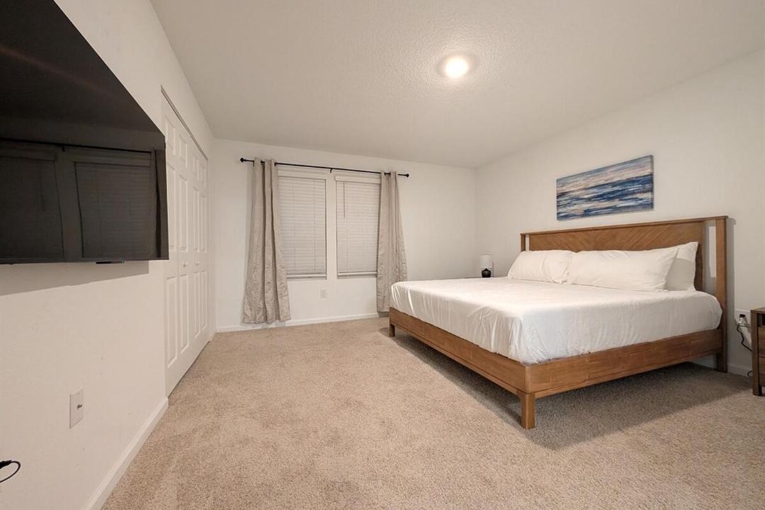 Photo of Bedroom in Northside