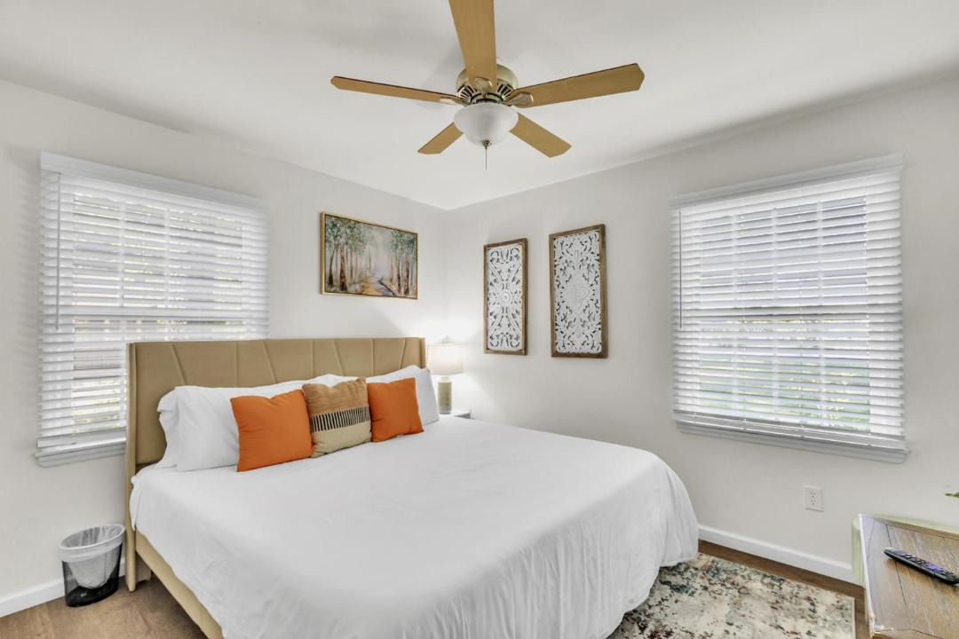 Photo of Bedroom in Garden City