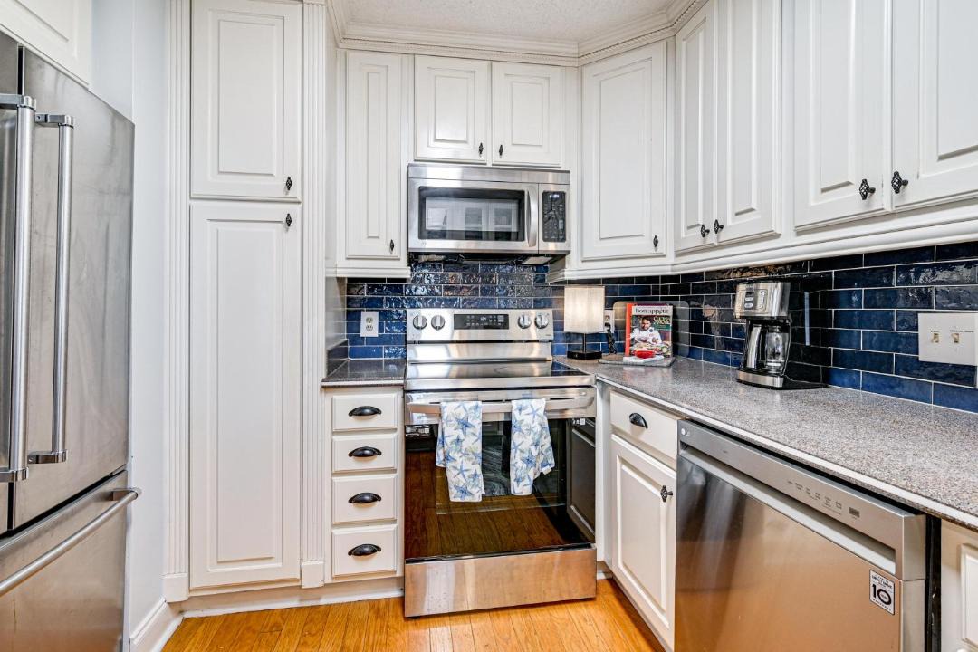 Photo of Kitchen in Long Bay Estates