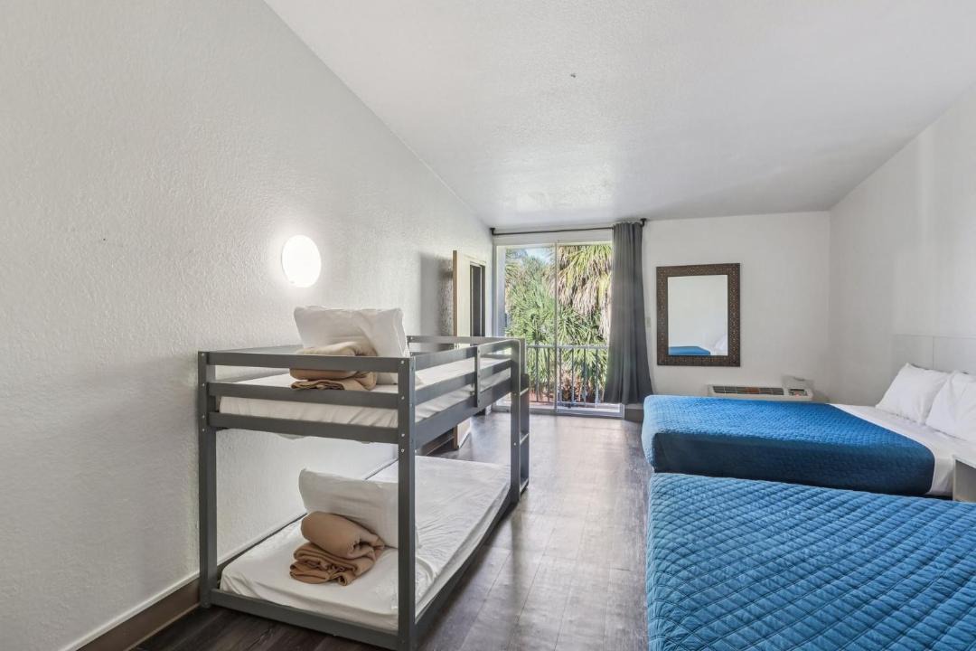 Photo of Bedroom in Kissimmee