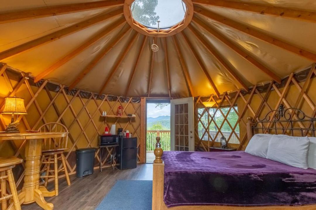 Photo of Bedroom in Cullowhee