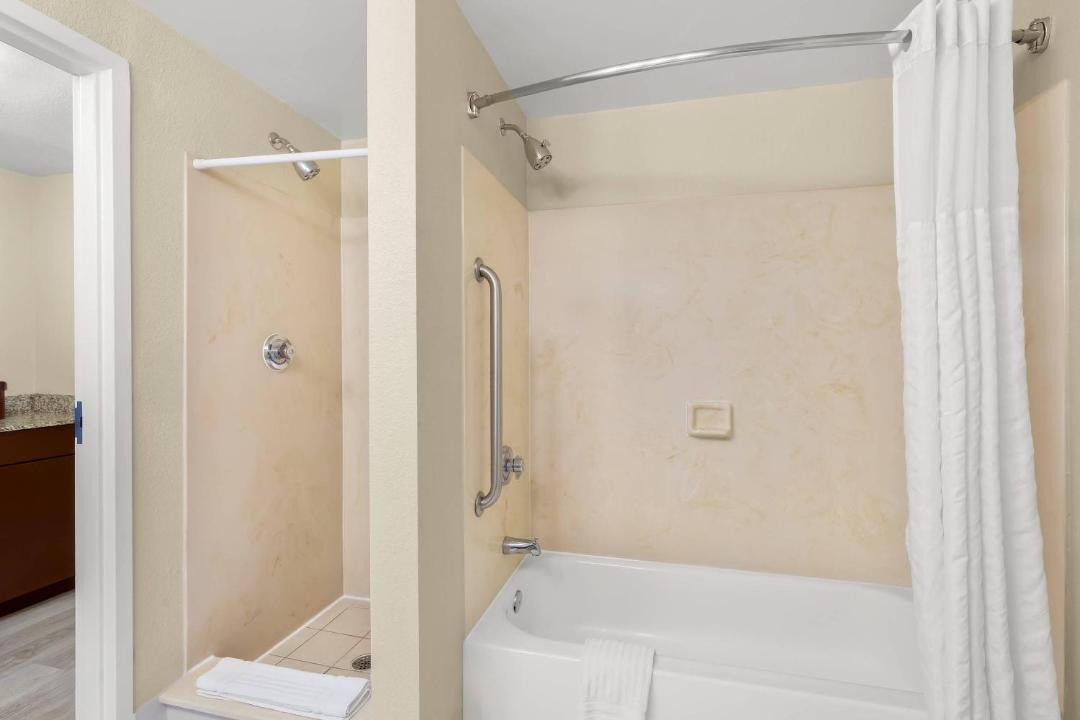 Photo of Bathroom in Florida Center
