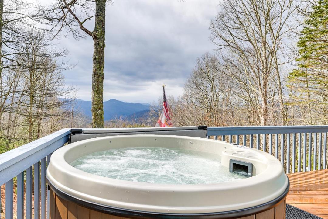 Photo of Others in Tuckasegee