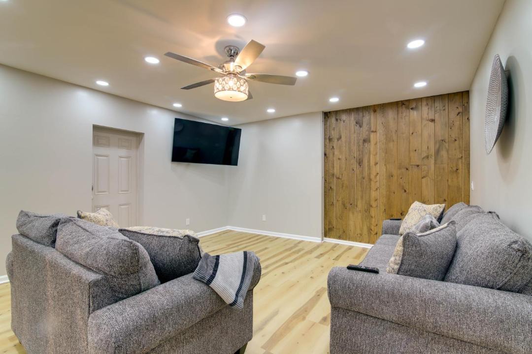 Photo of Livingroom in Banks County
