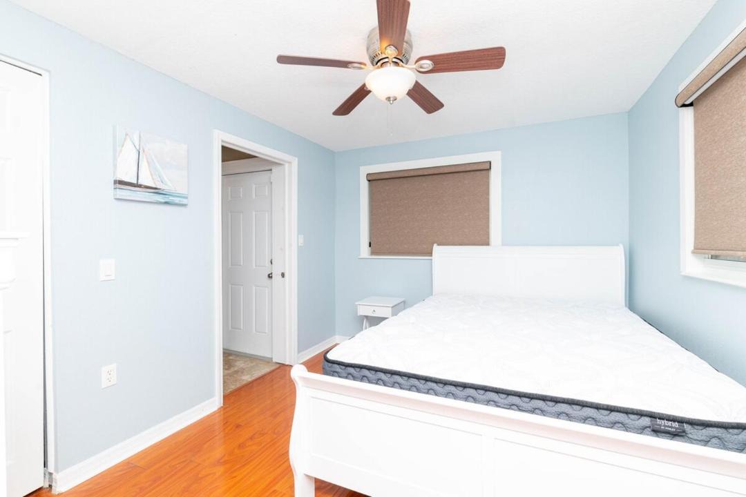 Photo of Bedroom in Riverview