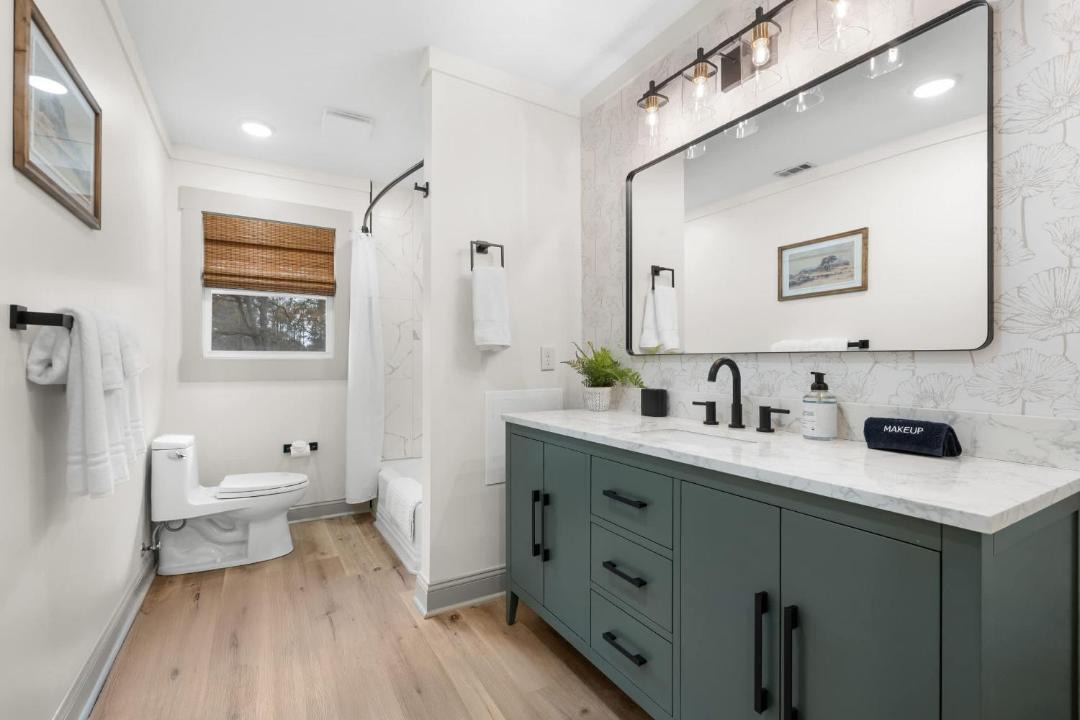 Photo of Bathroom in Statesboro