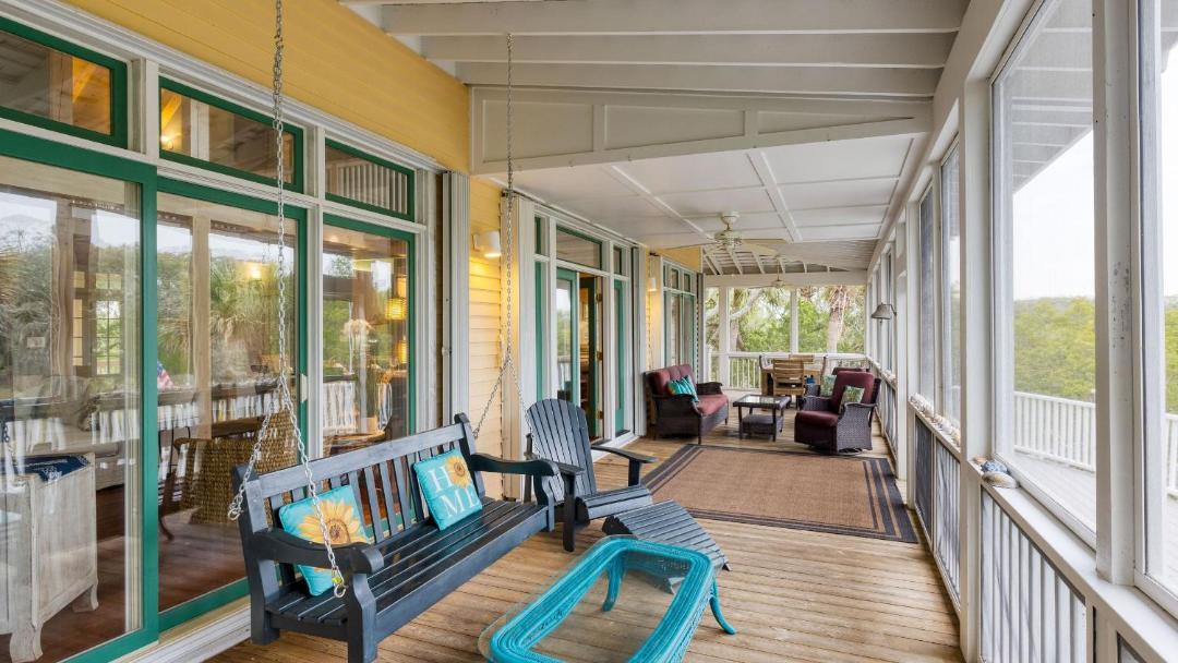 Photo of Patio Balcony in Edisto Island