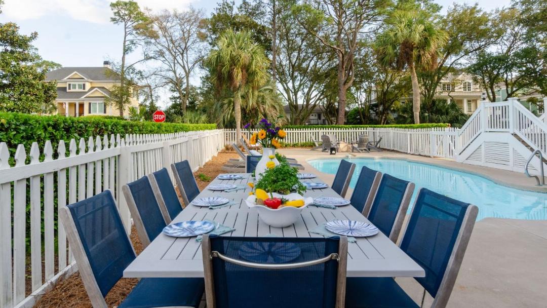 Photo of Patio Balcony in Folly Field