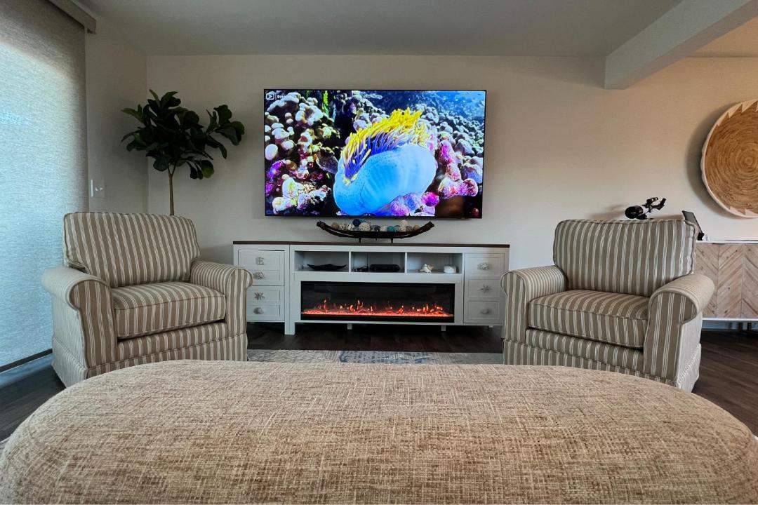 Photo of Livingroom in Oceanmarsh Subdivision