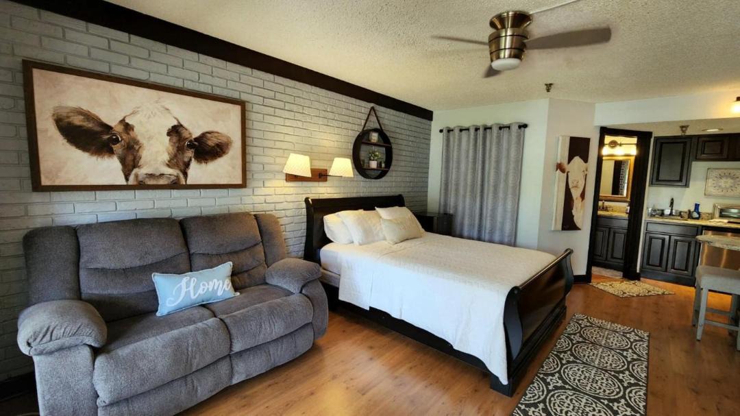 Photo of Bedroom in River Ranch