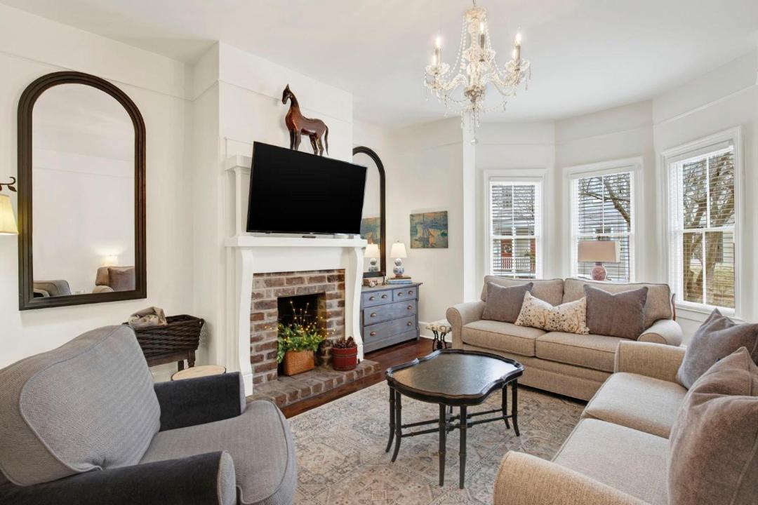 Photo of Livingroom in Beach Institute