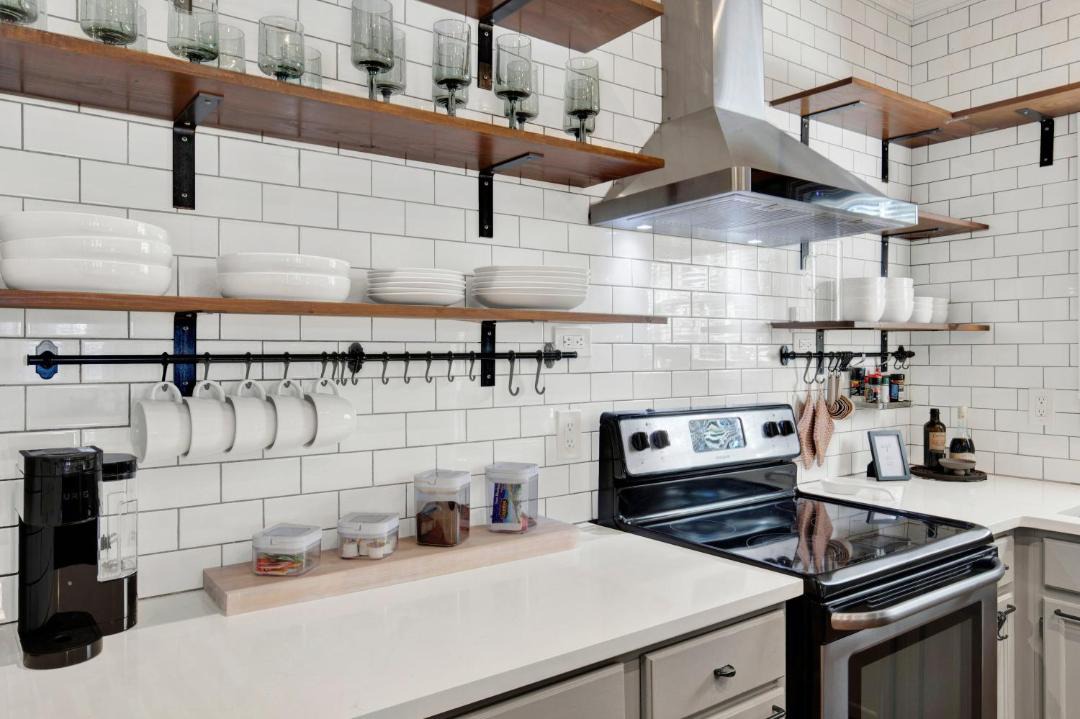 Photo of Kitchen in Beach Institute