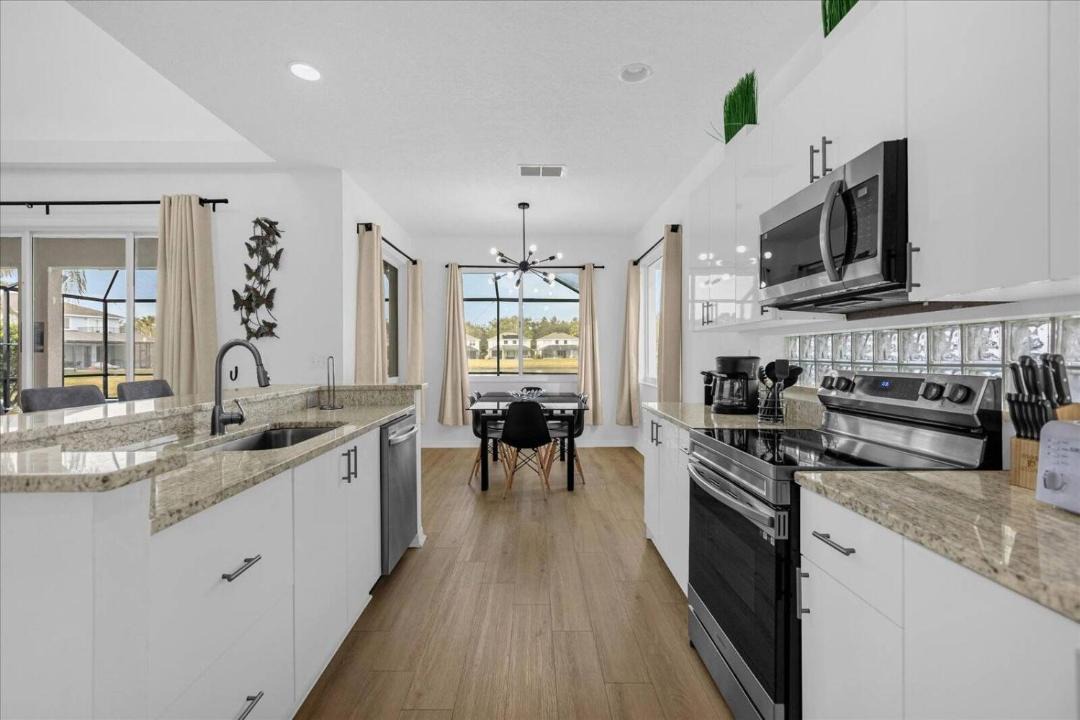 Photo of Kitchen in Sunset Lakes