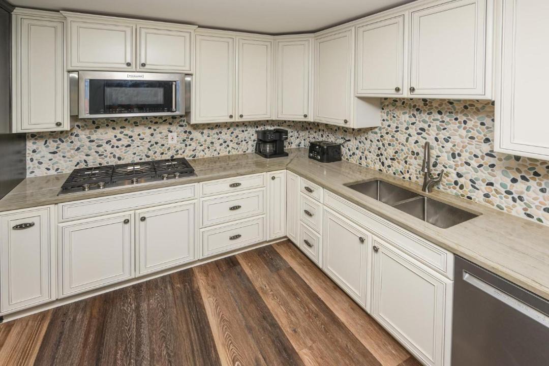 Photo of Kitchen in Long Bay Estates