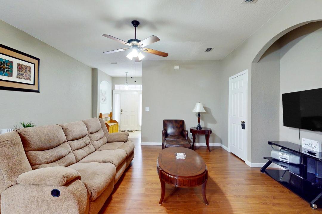 Photo of Livingroom in Trafalgar Village