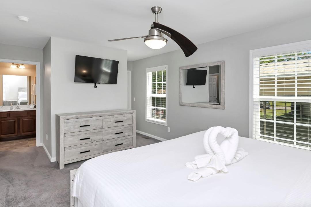 Photo of Bedroom in Leesville