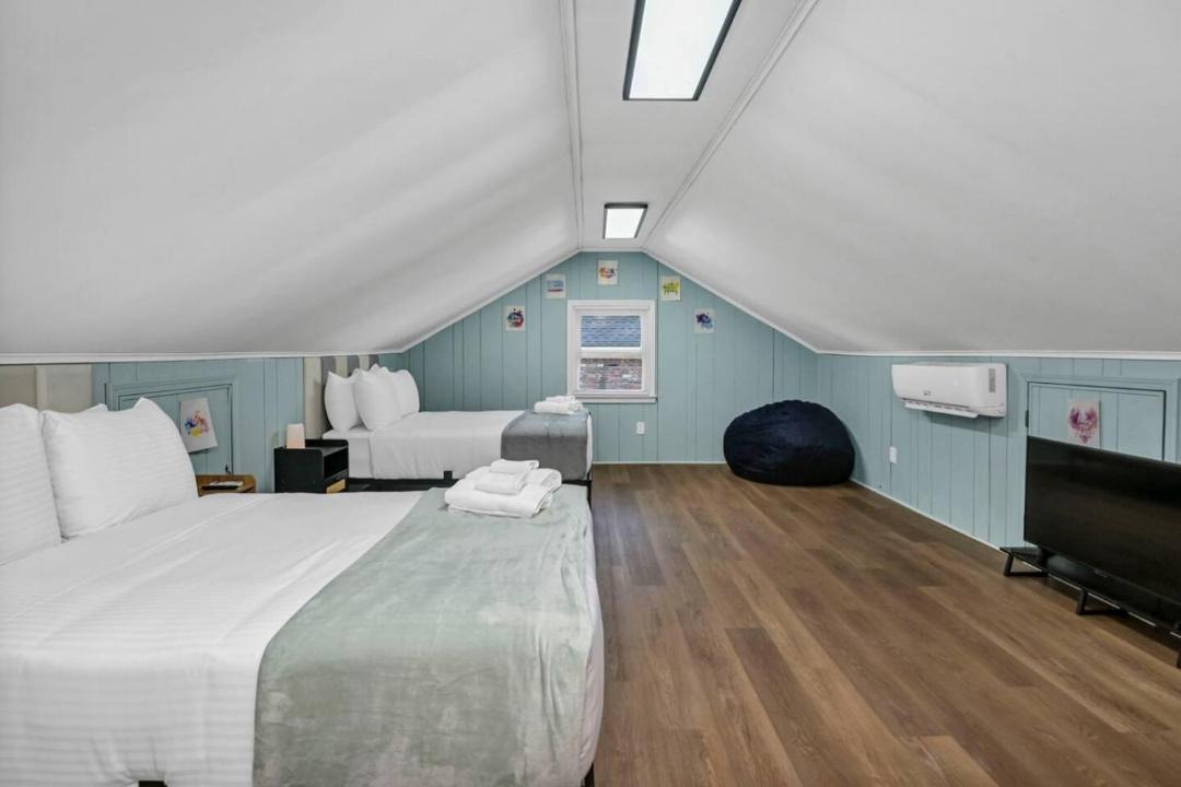 Photo of Bedroom in Columbia