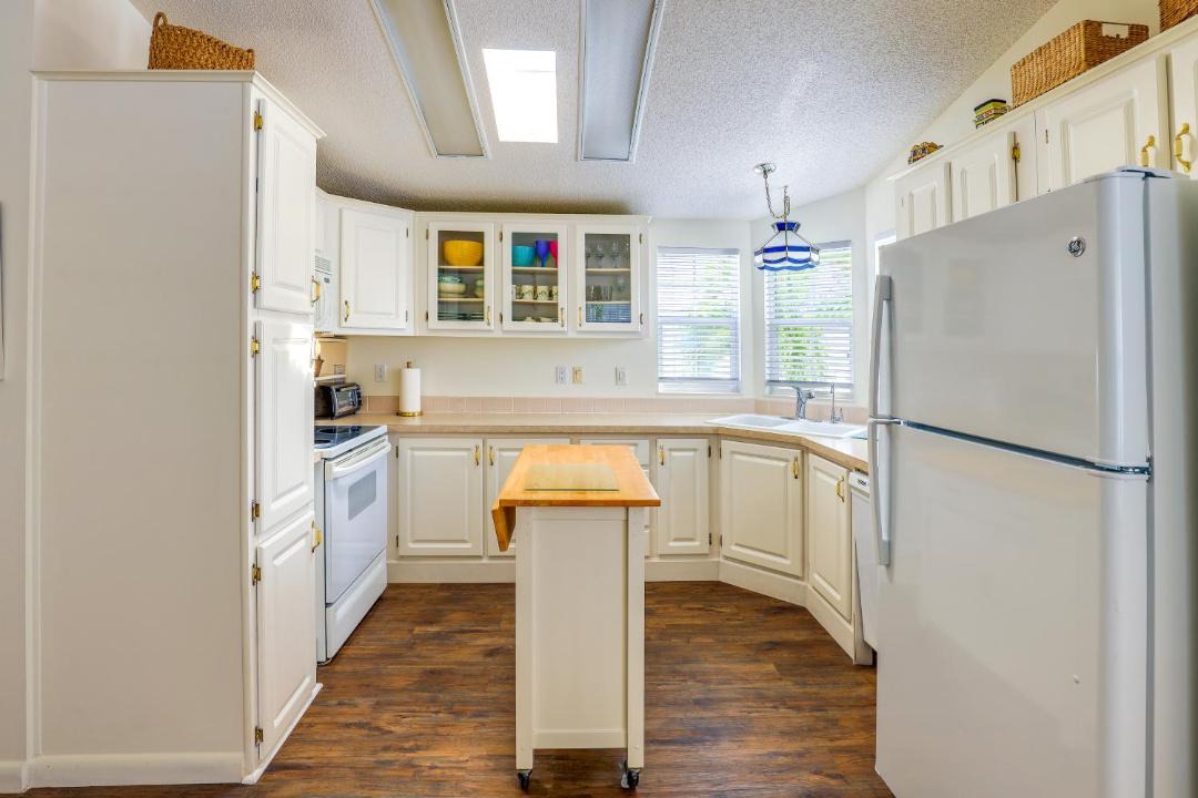 Photo of Kitchen in Hutchinson Island South