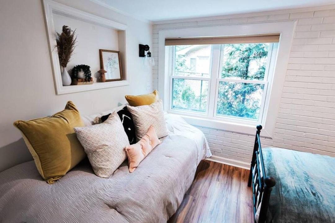 Photo of Bedroom in Forest Acres