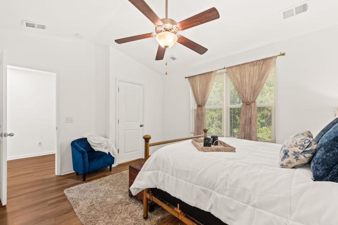 Photo of Bedroom in Ladson