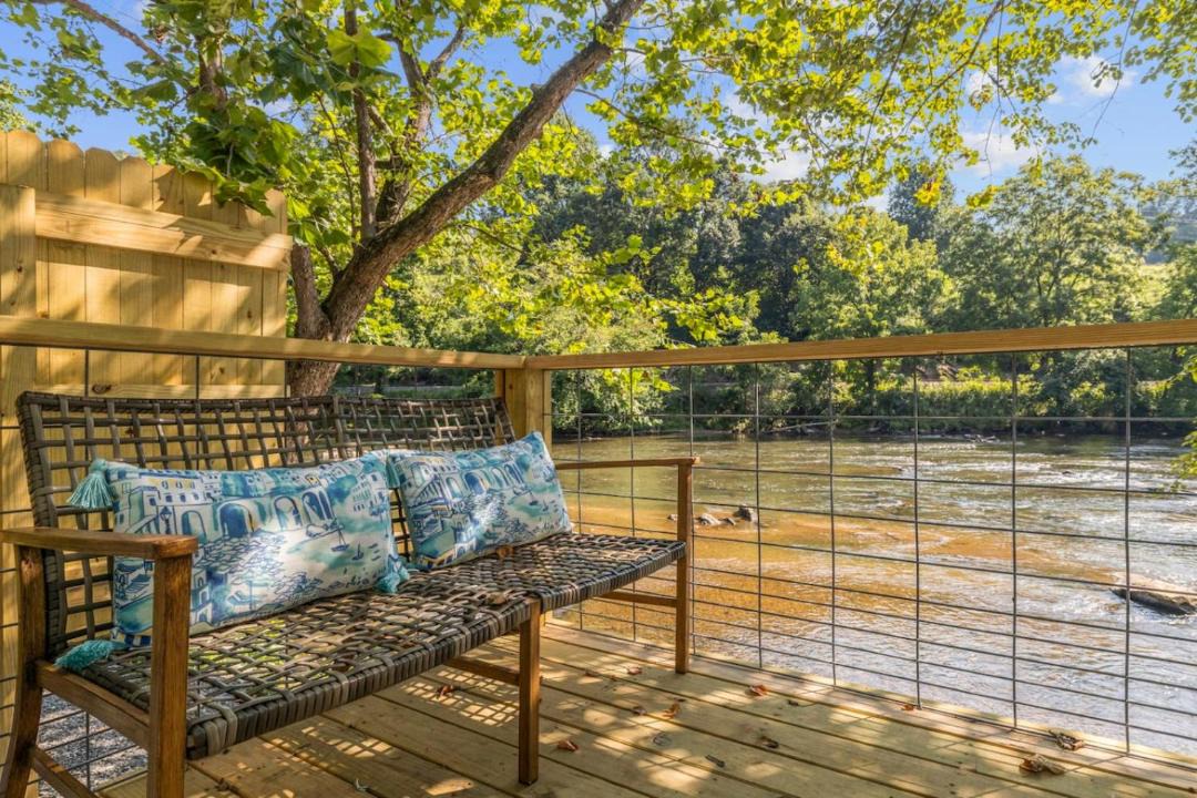 Photo of Patio Balcony in Sylva