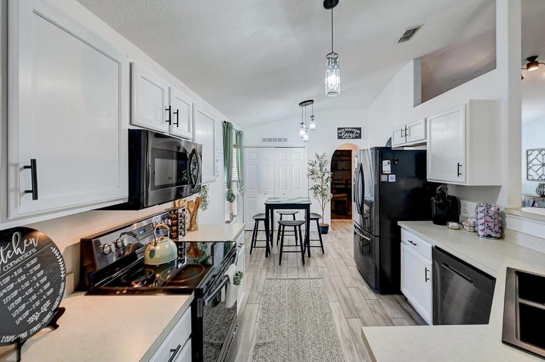Photo of Kitchen in Westside
