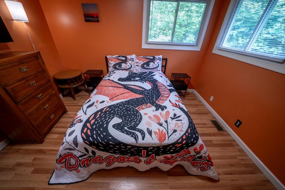 Photo of Bedroom in Tapoco