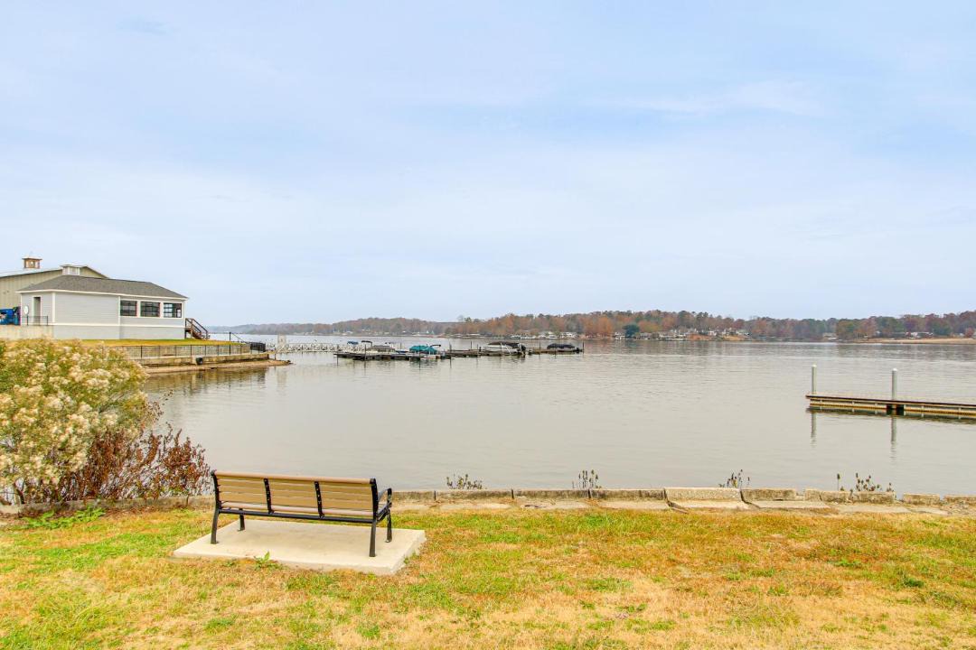 Photo of Others in Greenwood