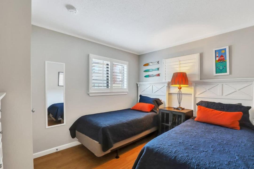 Photo of Bedroom in Folly Field