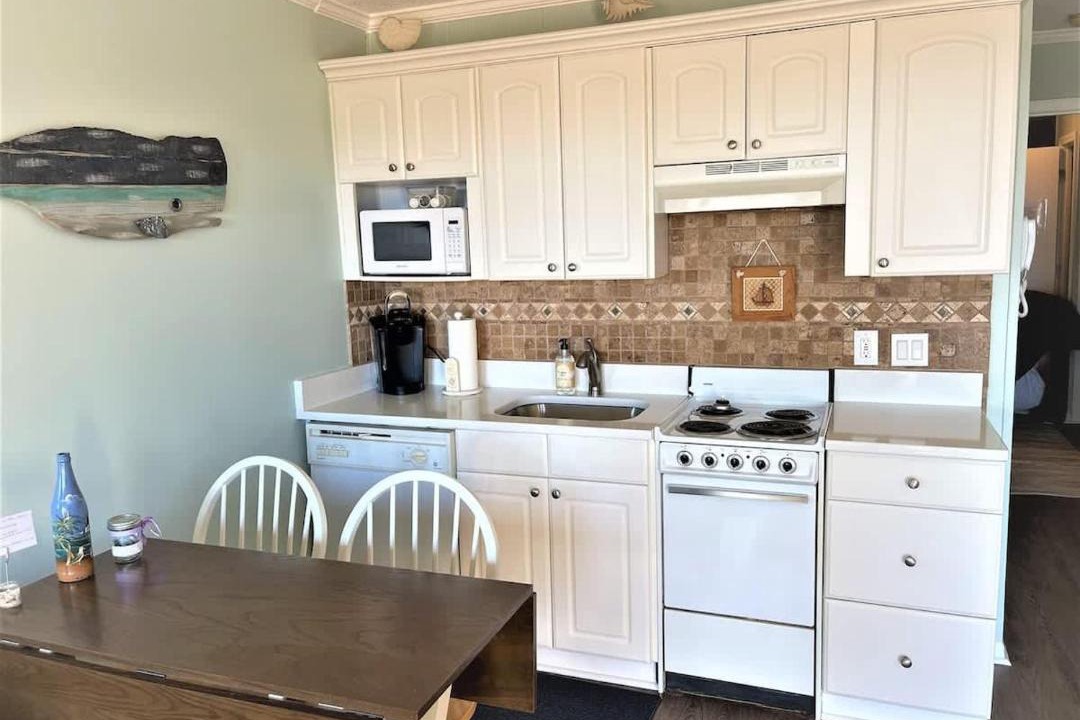 Photo of Kitchen in Folly Field
