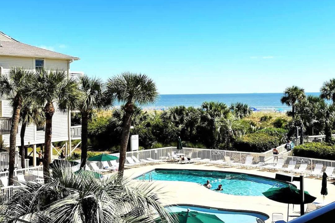 Photo of Patio Balcony in North Forest Beach