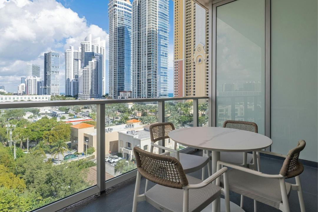 Photo of Others in Sunny Isles Beach