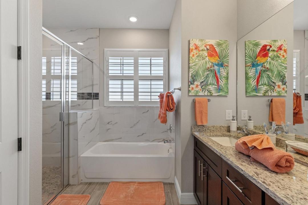 Photo of Bathroom in Trafalgar