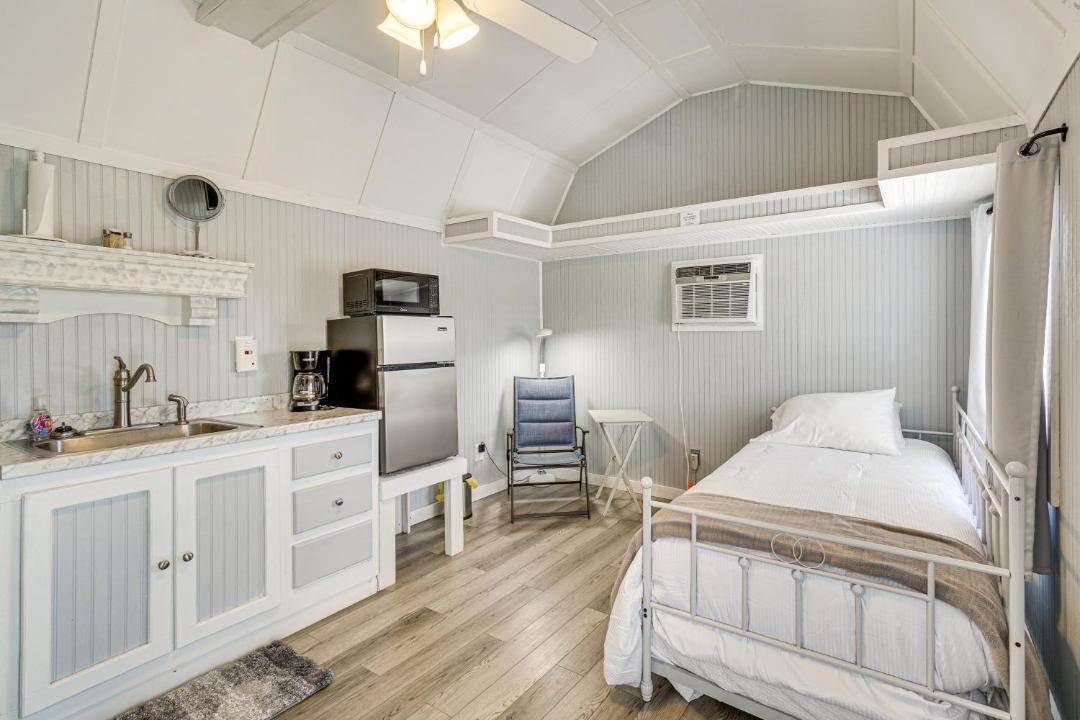 Photo of Bedroom in Sweetwater