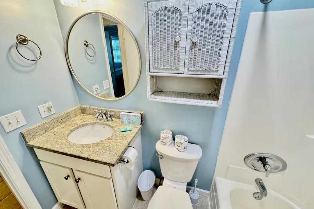 Photo of Bathroom in North Forest Beach
