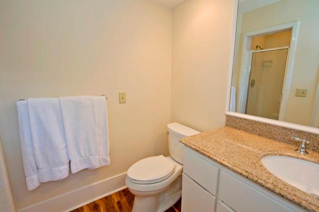 Photo of Bathroom in Beach Lagoon