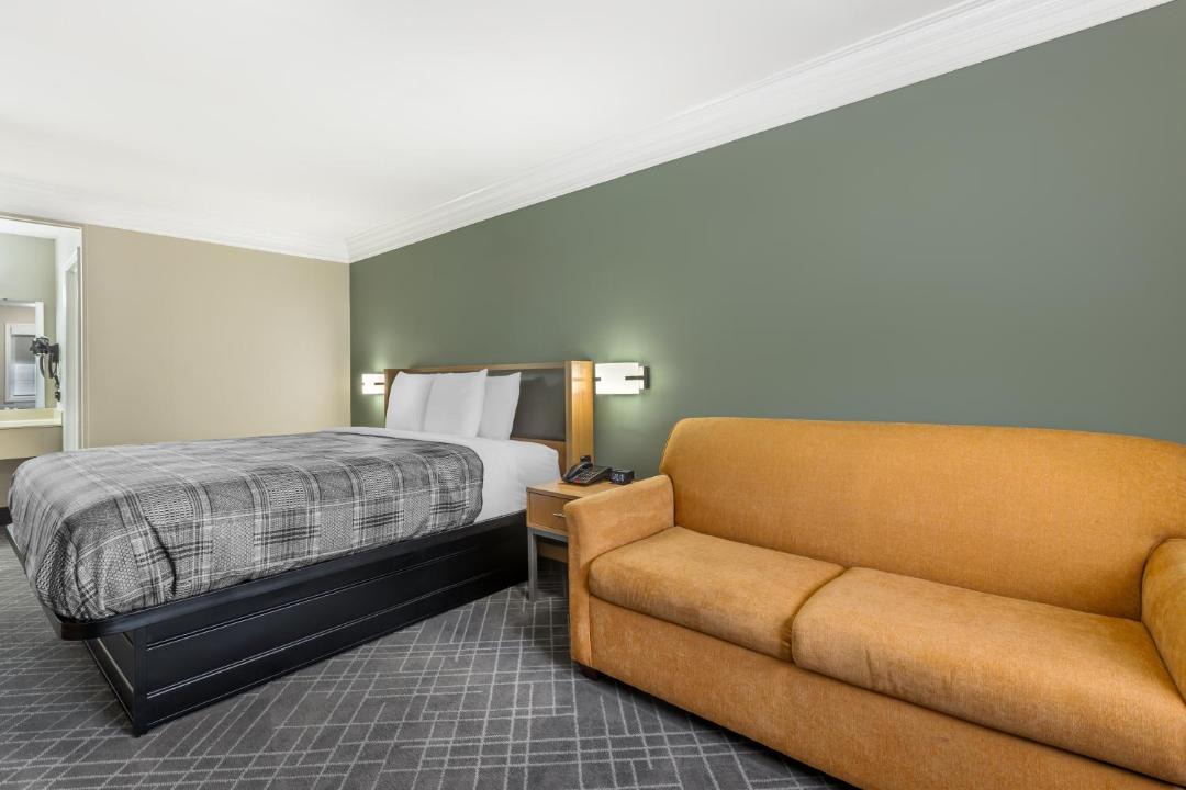 Photo of Bedroom in Orangeburg