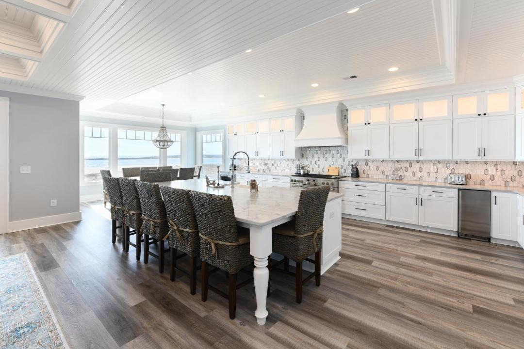 Photo of Kitchen in Inlet Harbour