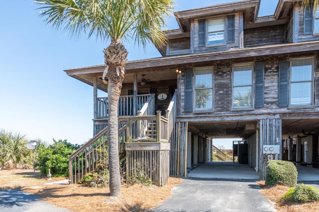 Photo of Others in Oceanmarsh Subdivision