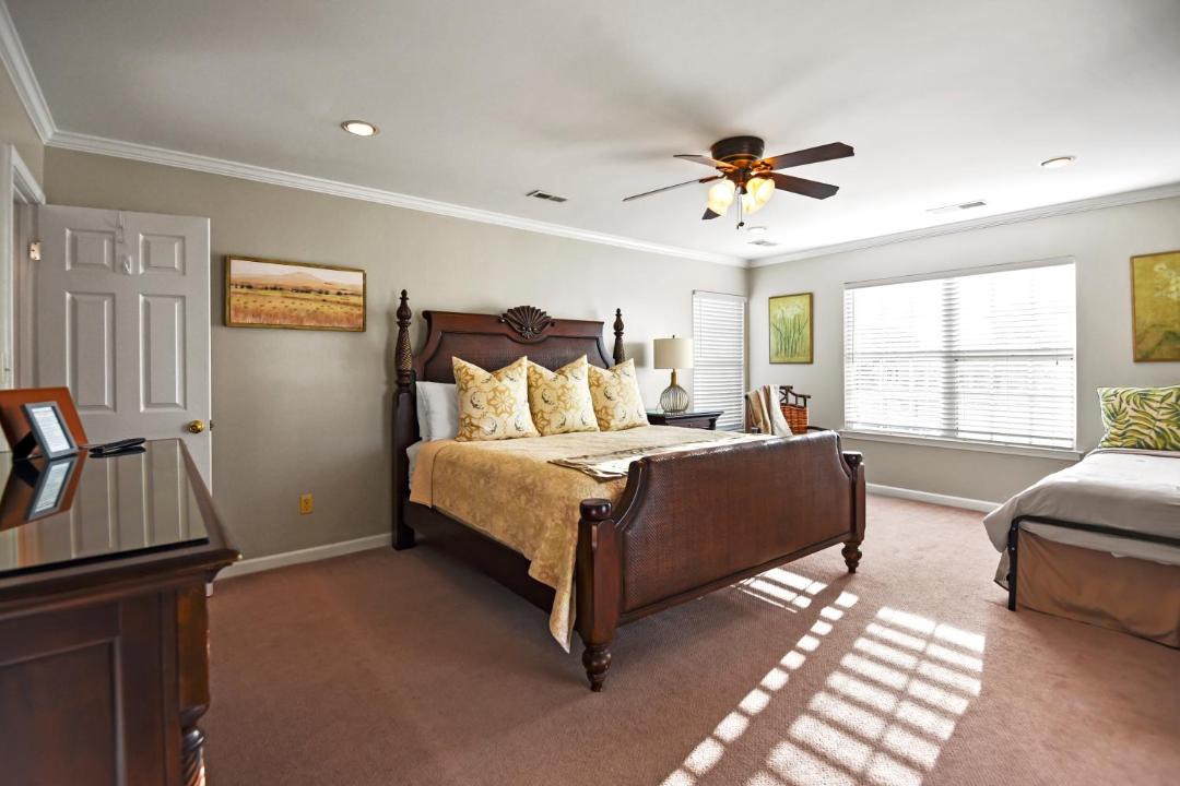 Photo of Bedroom in Inlet Harbour