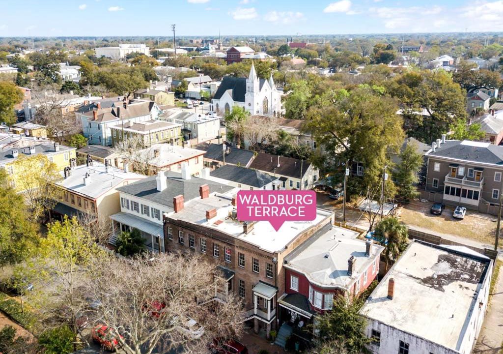 Photo of Others in Savannah Victorian District