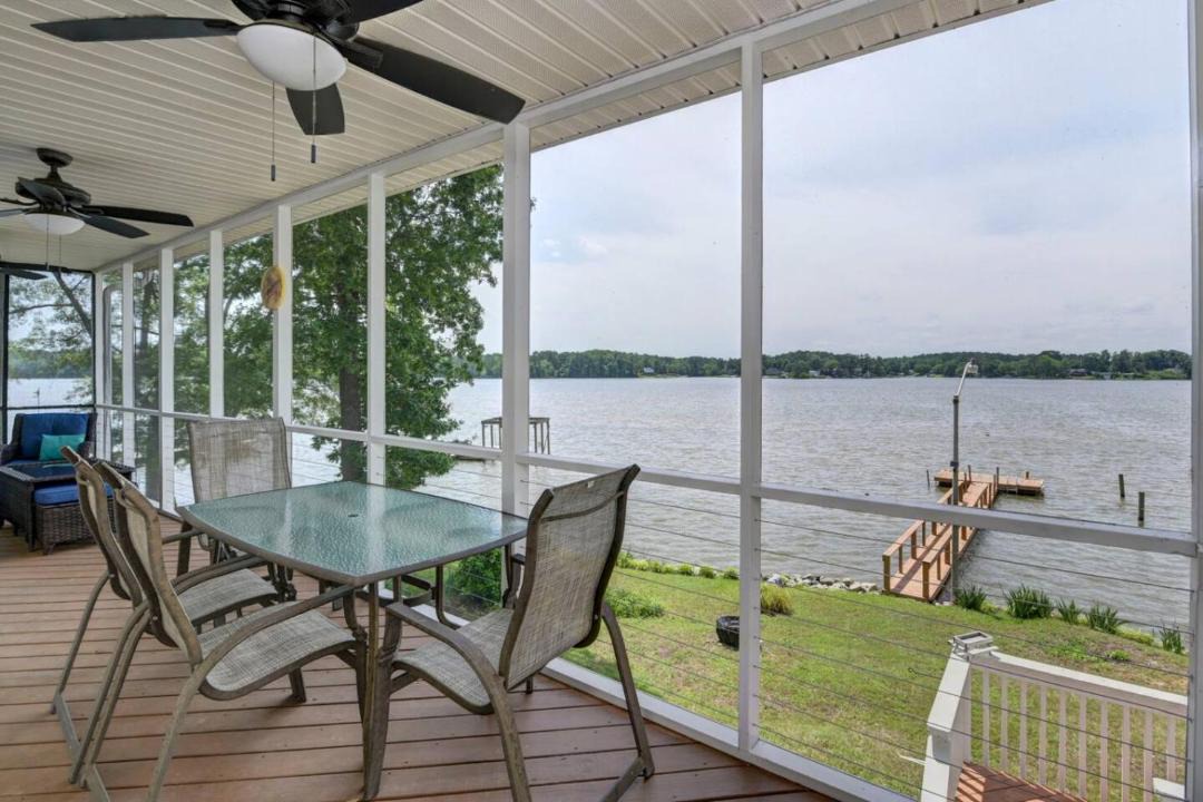 Photo of Patio Balcony in Newberry Shores