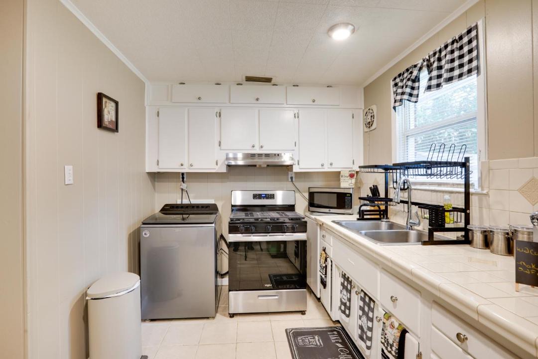 Photo of Kitchen in Hinesville