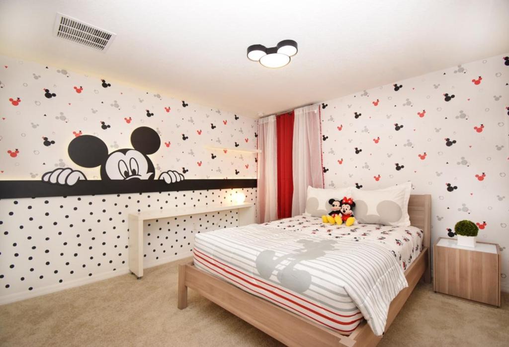 Photo of Bedroom in Veranda Palms