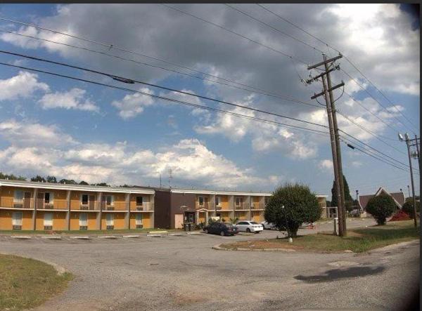 Photo of Buildings in Seven Oaks