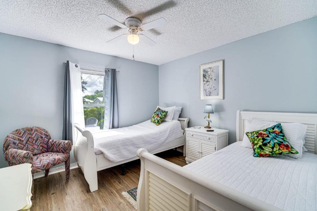 Photo of Bedroom in Vero Lake Estates