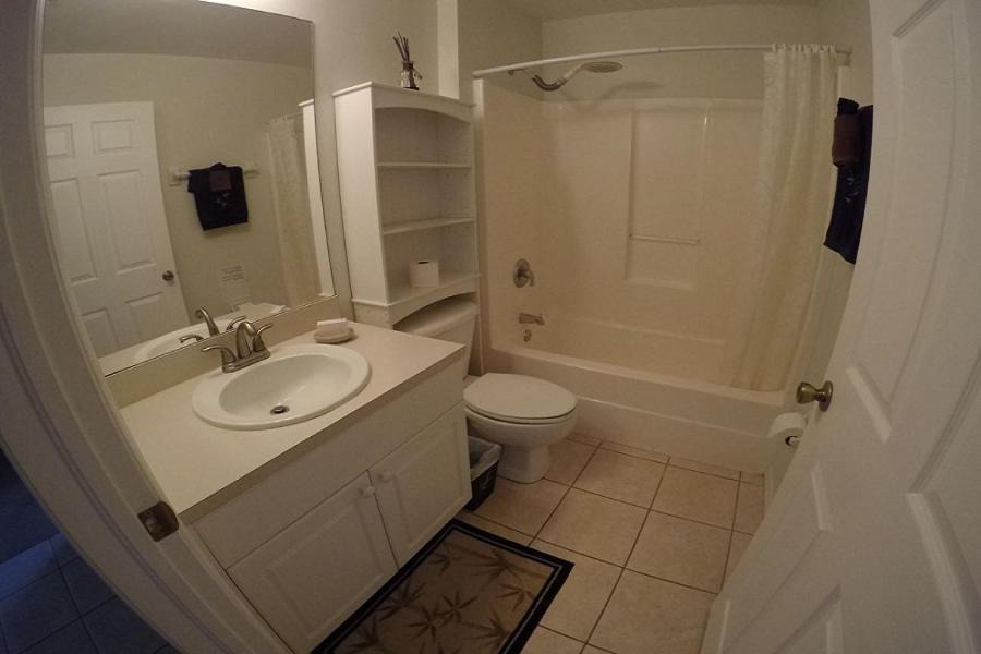 Photo of Bathroom in Trafalgar