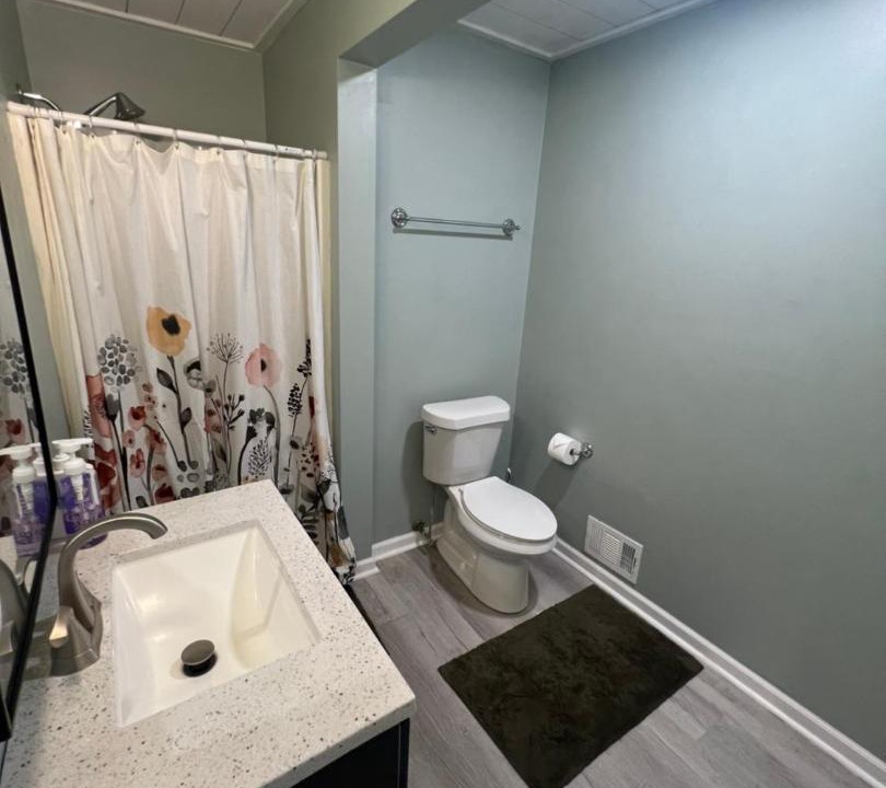 Photo of Bathroom in Green Acres